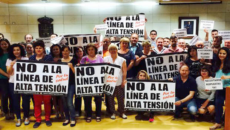 El Pleno insta al gobierno regional a buscar un punto de evacuacin de la lnea de alta tensin por Lorca